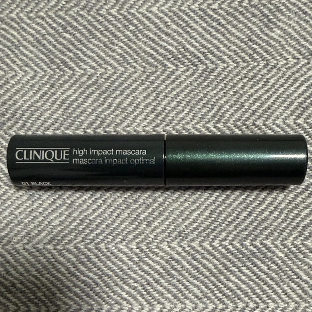 New Clinique High Impact Mascara - Black.